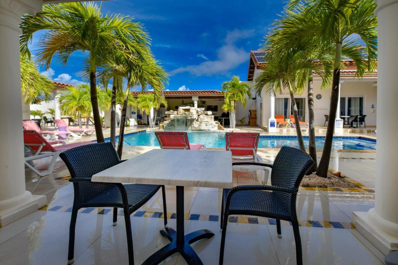 Boutique Hotel Swiss Paradise Aruba Villas And Suites Palm Beach Exterior photo